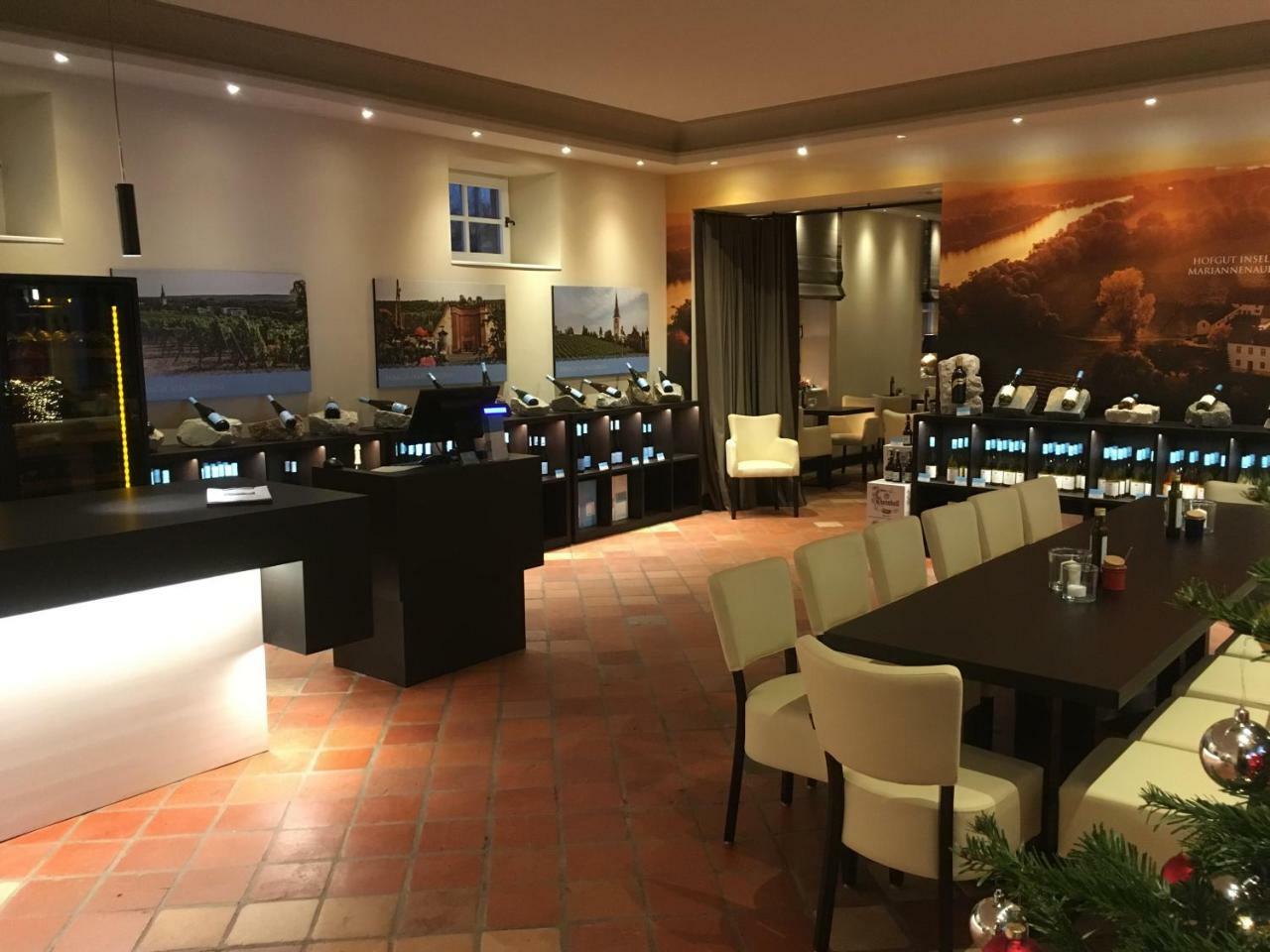مبيت وإفطار التيف Residenz Weingut Schloss Reinhartshausen المظهر الخارجي الصورة